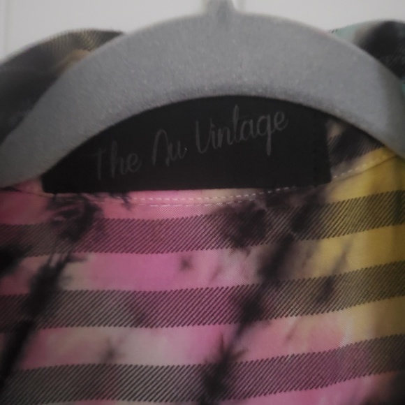 NWT NU VINTAGE MULTI PLAID DYED BUTTON DOWN BLOUSE - SIZE SMALL - Picture 2 of 7